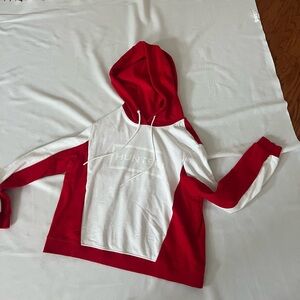Hunter Women's Vibrant Red and White Hoodie